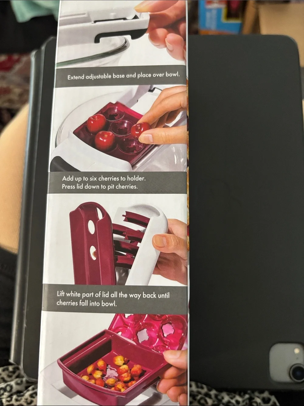 Quick-Release Multi-Cherry Pitter - White and Red new
